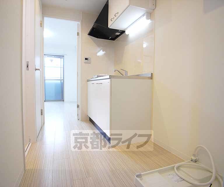 その他部屋・スペース　きれいな廊下です。