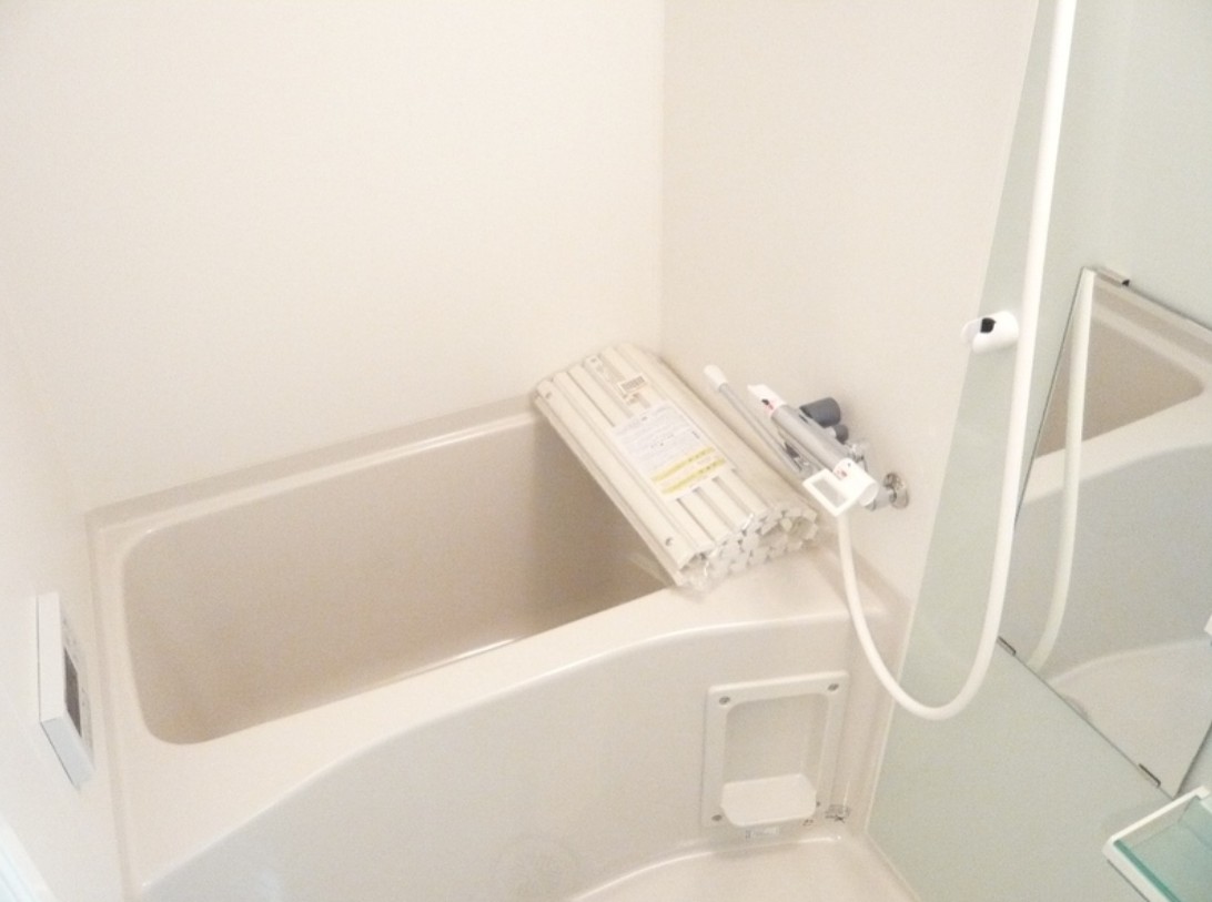 バス・シャワールーム　風呂