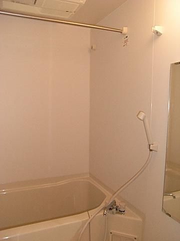 バス・シャワールーム　バスルーム・追焚機能付きバス