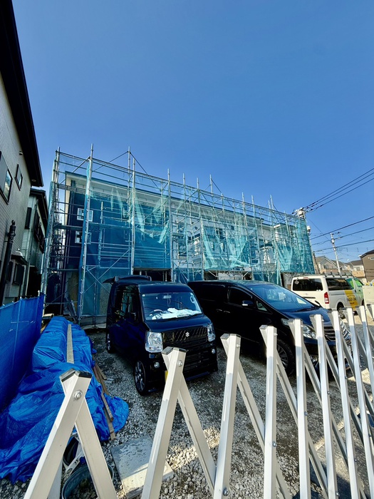 建物外観　建築中