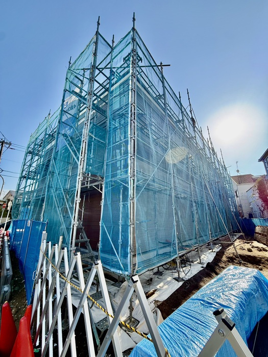 建物外観　建築中