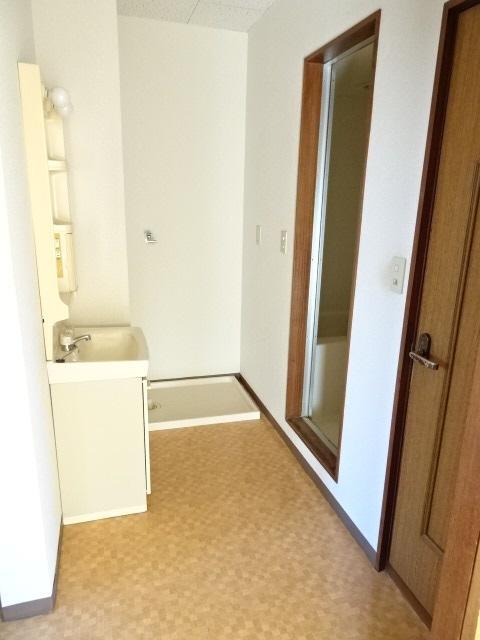 その他設備　室内洗濯機置場