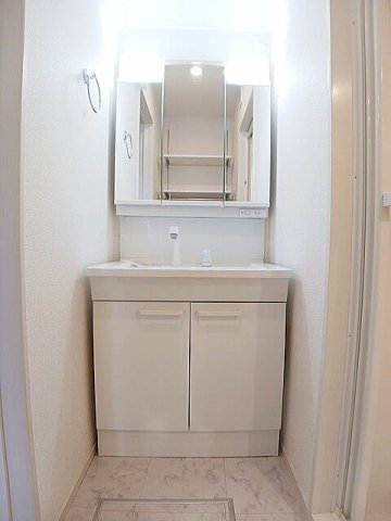 洗面設備　洗面所です