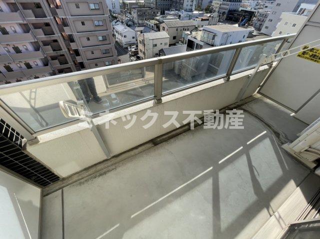 玄関　同タイプのお部屋の写真、現況を優先します。