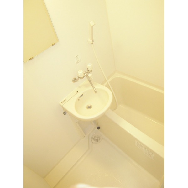 バス・シャワールーム　別部屋写真