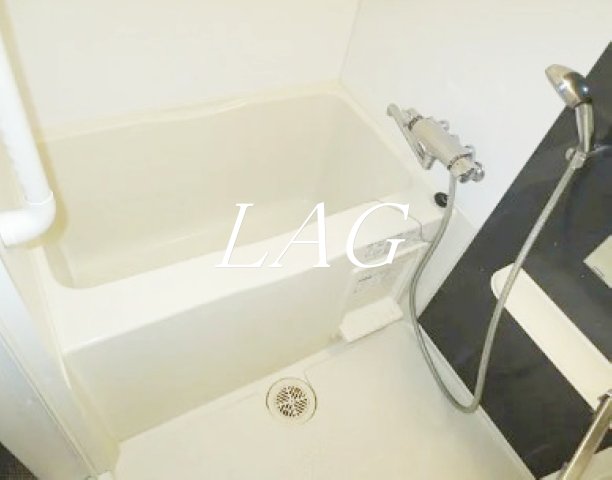 バス・シャワールーム　お風呂です。