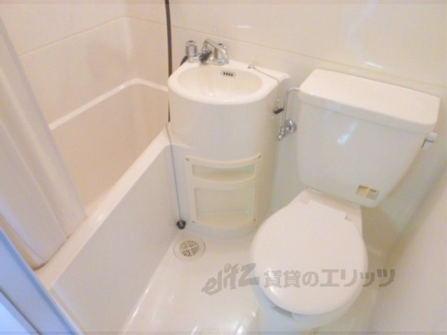 バス・シャワールーム　ユニットバス