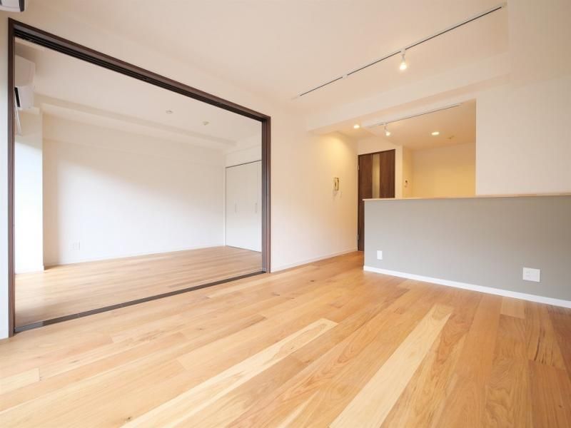 居室・リビング　別号室参考です