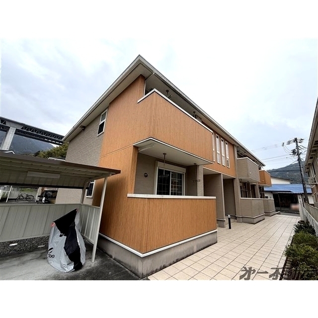 エントランス　外観