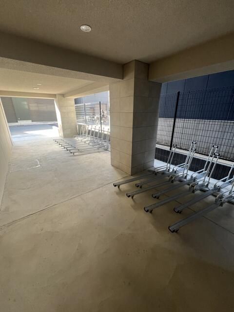 駐車場　駐輪場です