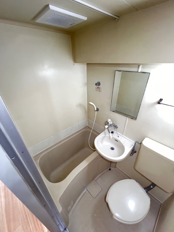 バス・シャワールーム　※他部屋写真参考