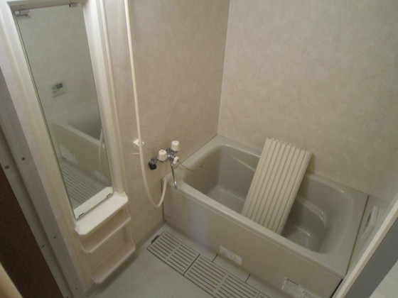 バス・シャワールーム　※別室の写真です