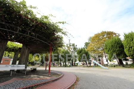 公園　浦江公園（公園）まで711m