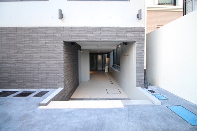 エントランス　エントランス