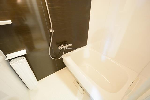 バス・シャワールーム　追い炊き機能付きバスでおすすめ！