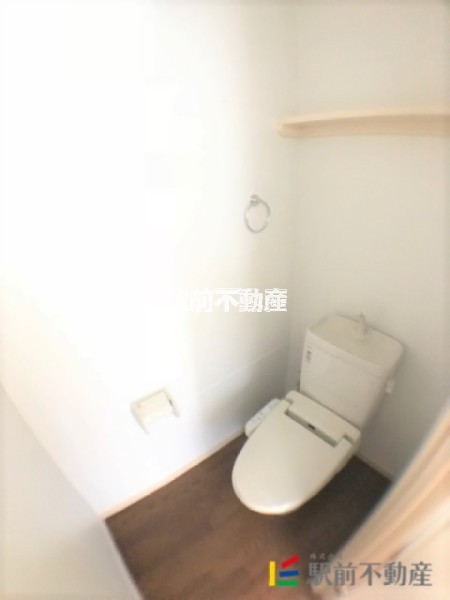 トイレ　温水洗浄便座です☆