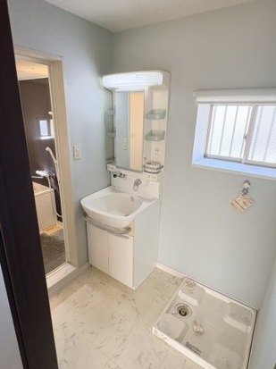 洗面設備　独立洗面台