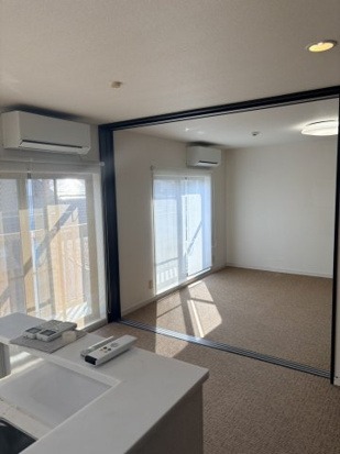 その他設備　エアコン２基