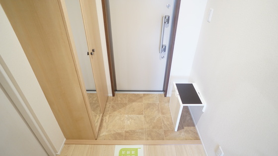 玄関　同仕様タイプ
