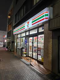 コンビニ　セブンイレブン 目黒中町1丁目店（コンビニ）まで216m