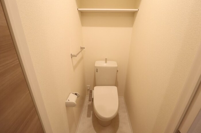 トイレ　トイレもきれいです