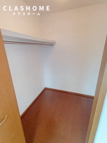 収納　同物件の別部屋になります。