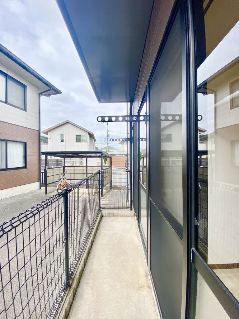 バルコニー　バルコニー