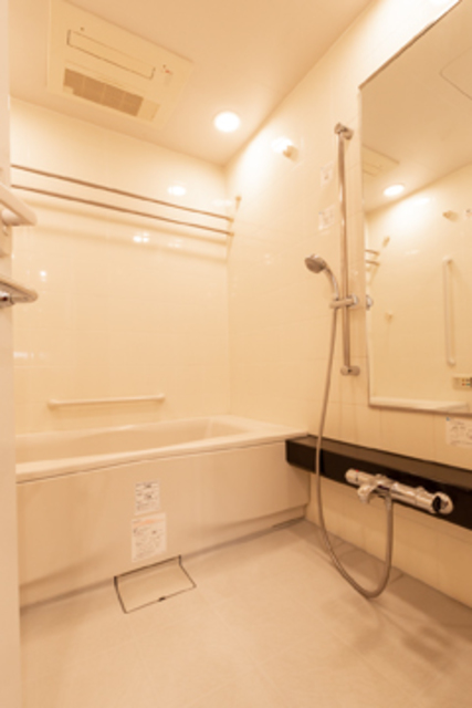 バス・シャワールーム　※写真は同タイプ住戸です。