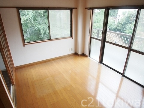 居室・リビング　※前回募集時の写真です