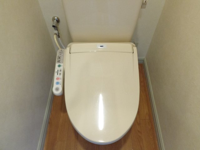 トイレ　シャワー付トイレ