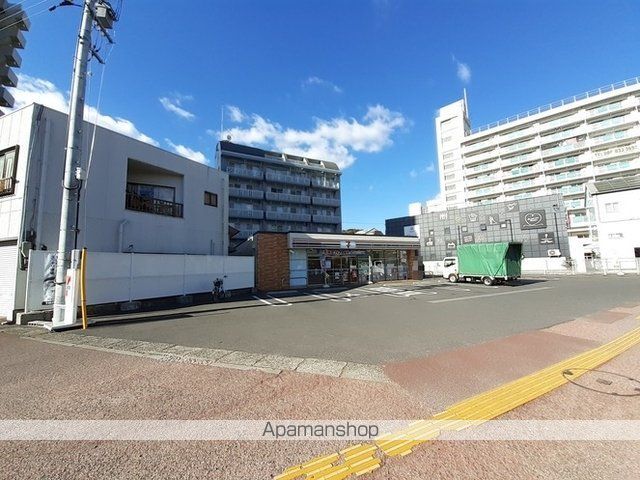 コンビニ　セブン－イレブン　高知桟橋通１（コンビニ）まで220m