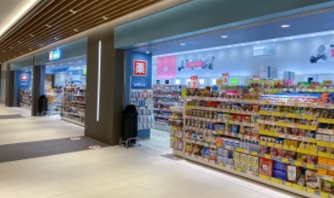 ドラックストア　ウエルシアららぽーと豊洲店（ドラッグストア）まで280m