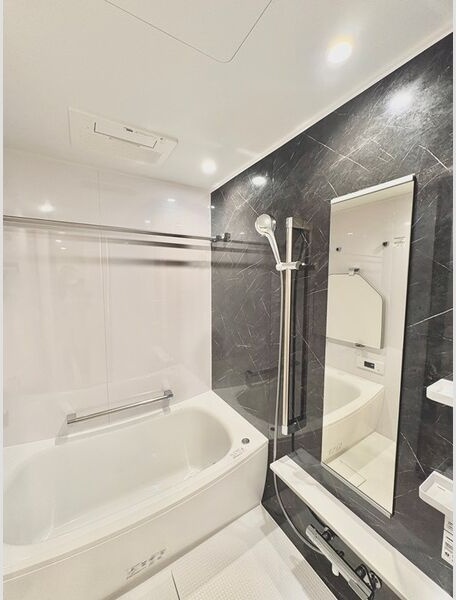 バス・シャワールーム　★☆他社掲載も内見や契約可能！相見積もり大歓迎☆★