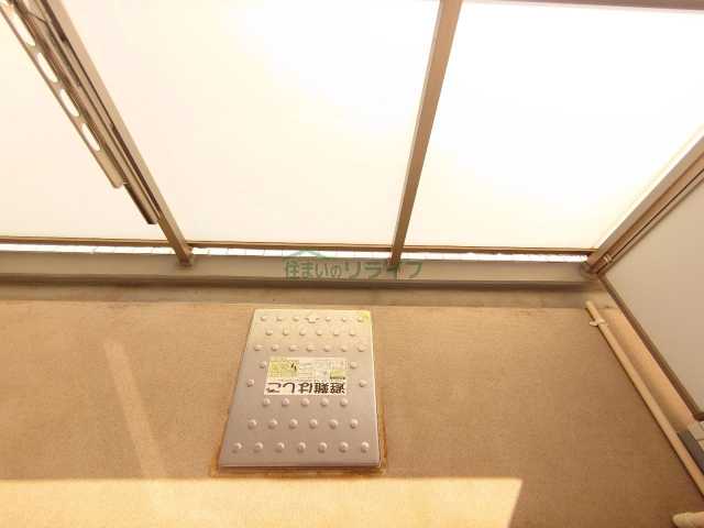 バルコニー　別部屋の参考写真となります