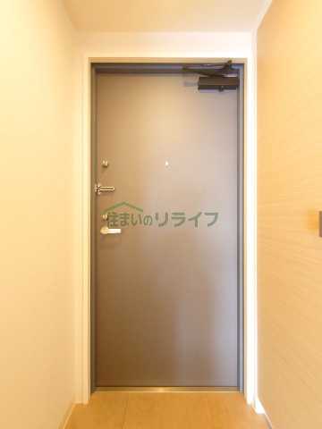 玄関　別部屋の参考写真となります