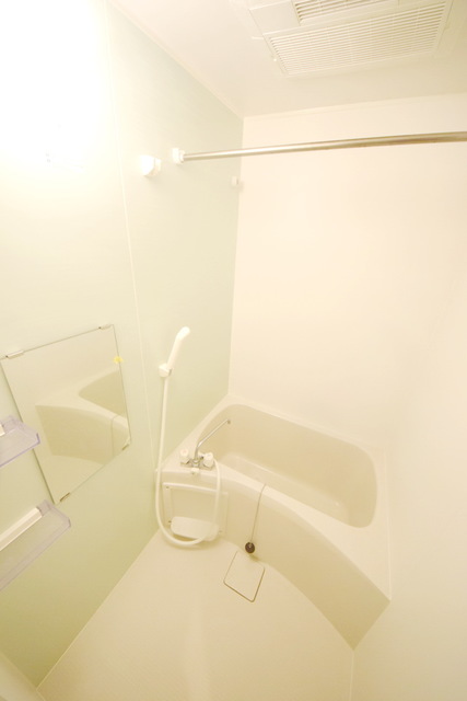 バス・シャワールーム　～疲れもサッパリ～