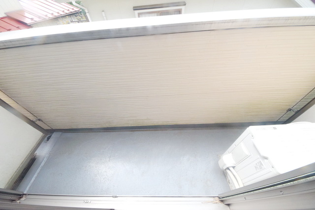 バルコニー　～今日は干すぞっ～