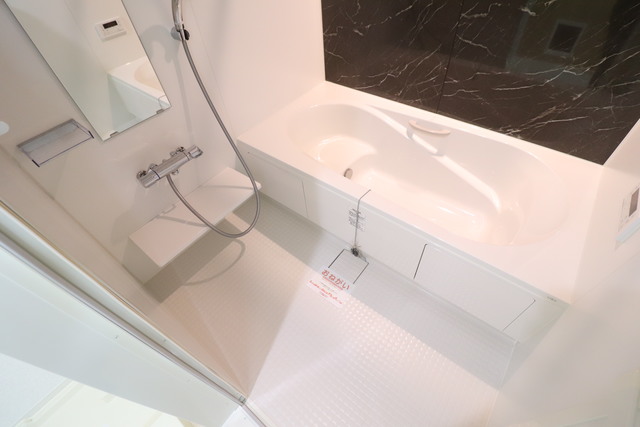 バス・シャワールーム　一坪バス