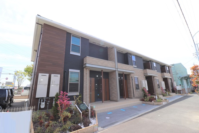 エントランス　外観