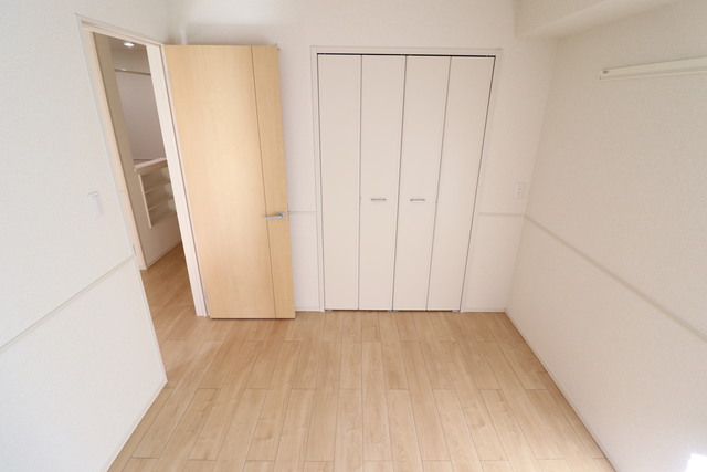 居室・リビング　５帖　洋室