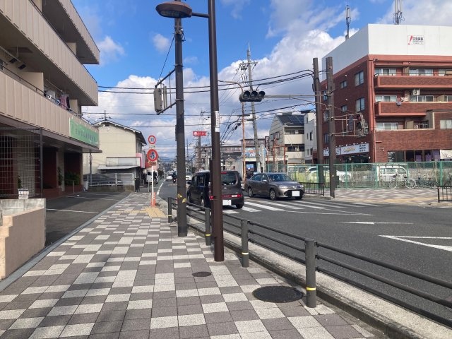 その他　前面道路（その他）まで1m