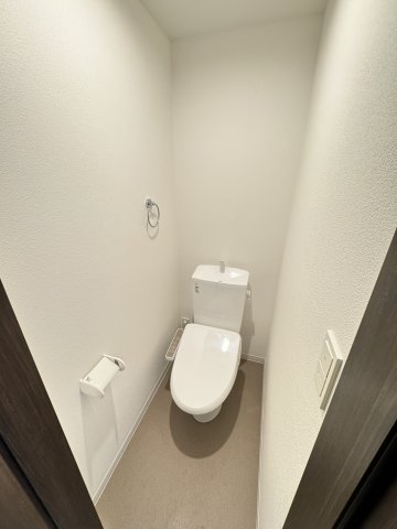 トイレ　※建築中の為、同ハウスメーカー施工イメージです。