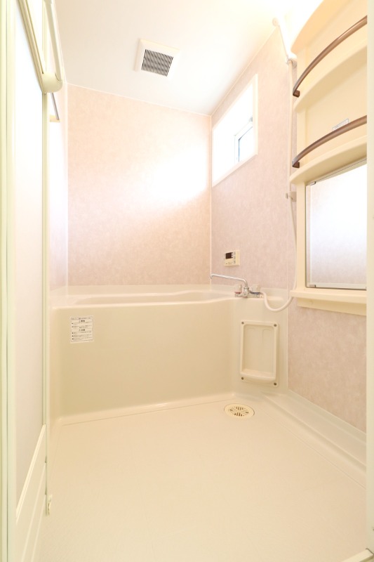 バス・シャワールーム　図面と現状に相違がある場合には現状を優先