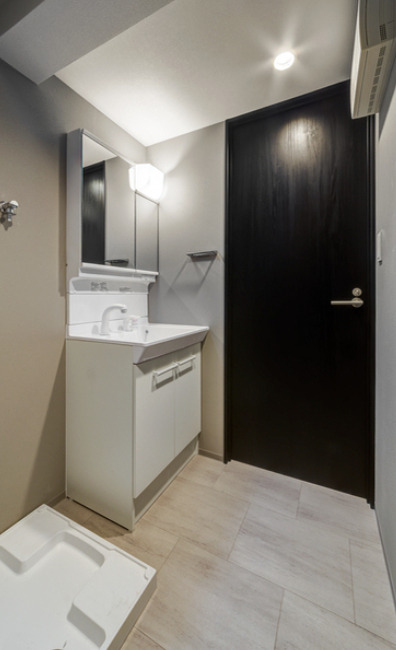 洗面設備　※別部屋の参考写真です。