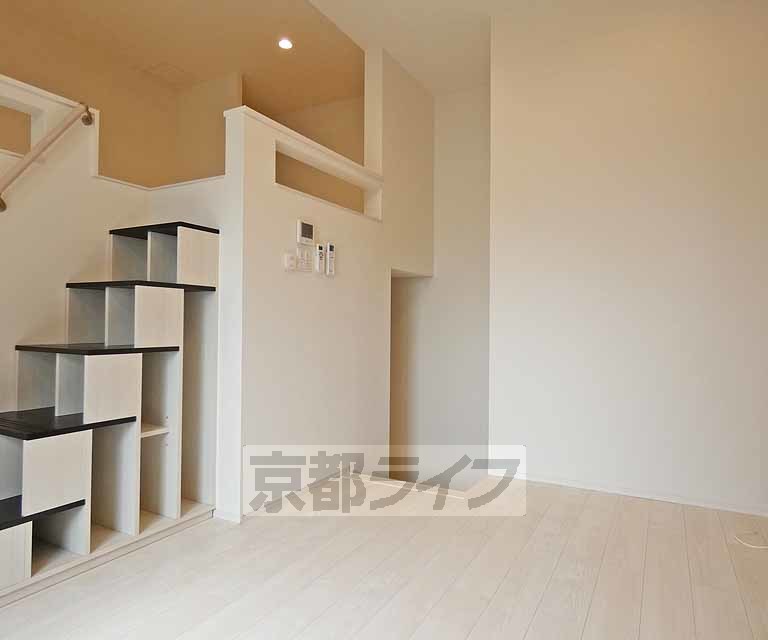 居室・リビング　ロフト付きのお部屋です！