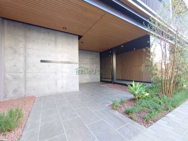 エントランス　RESIDENCE　KOUENJI