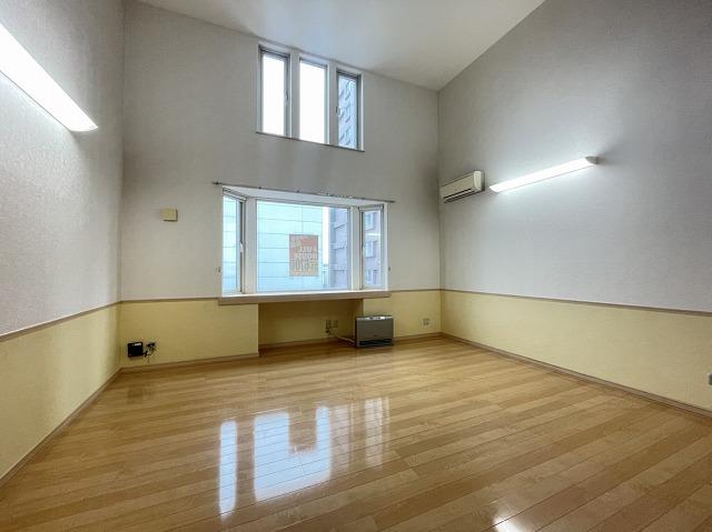 居室・リビング　リビング１