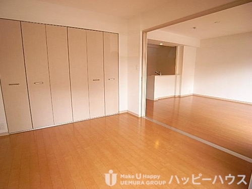 居室・リビング　※別部屋のため、参考画像です。