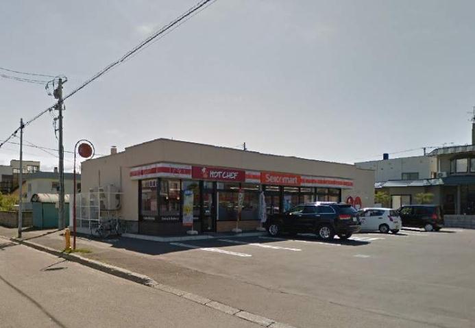 コンビニ　セイコーマート（コンビニ）まで355m