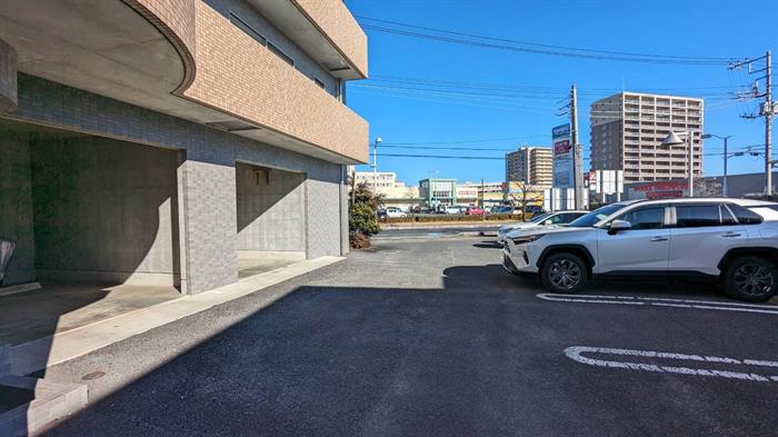 駐車場　敷地内駐車場もございます!!